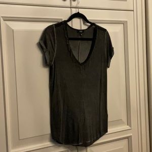 PAIGE small tee shirt with chain embellishment